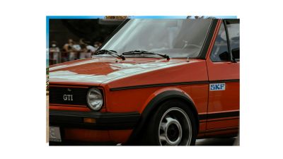 古い車